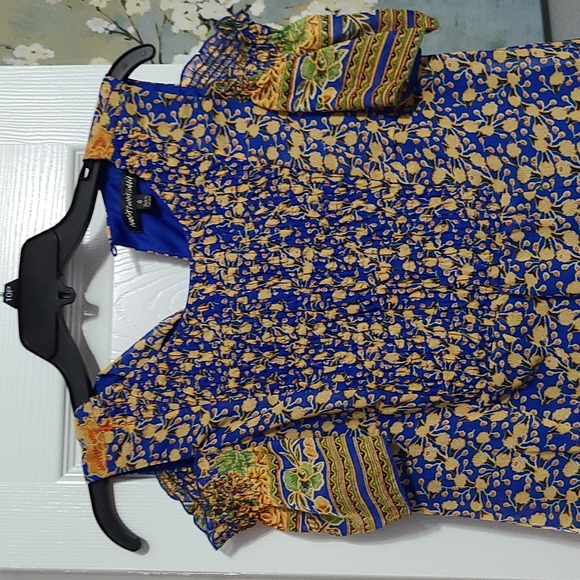 Dress - Picture 2 of 4